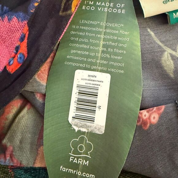 NWT Farm Rio Lily’s Garden Bell Bottom Flare Viscose Floral Pants Size M - Picture 5 of 7